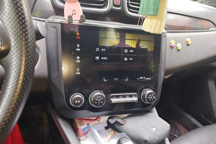 Used Lynk & Co 03 2019 1.5TD DCT Sport Edition China VI Standard Audio And AC Panel