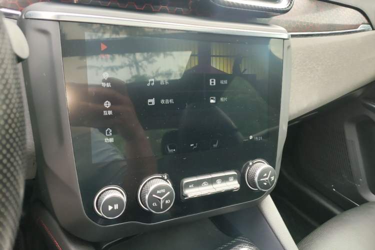 Used Lynk & Co 03 2019 1.5TD DCT Sport Edition China VI Standard Audio And AC Panel