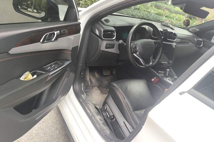 Used Lynk & Co 03 2019 2.0TD Automatic Jing Pro Edition Driver Seat