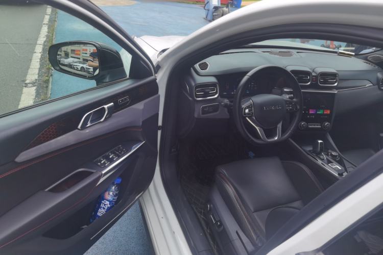 Used Lynk & Co 03 2019 2.0TD Automatic Jing Pro Edition Driver Seat