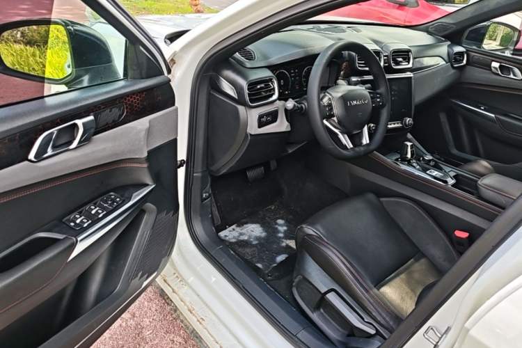 Used Lynk & Co 03 2019 1.5TD DCT Sport Edition China VI Standard Driver Seat