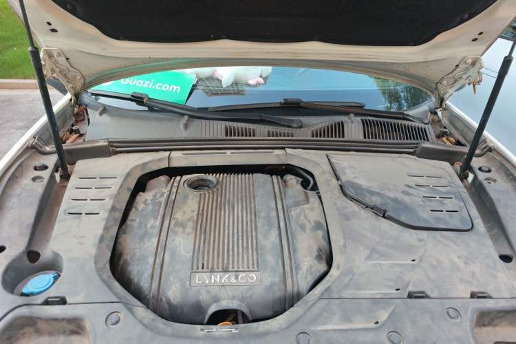 Used Lynk & Co 03 2019 1.5TD DCT JingPro Edition China VI Standard Engine Bay
