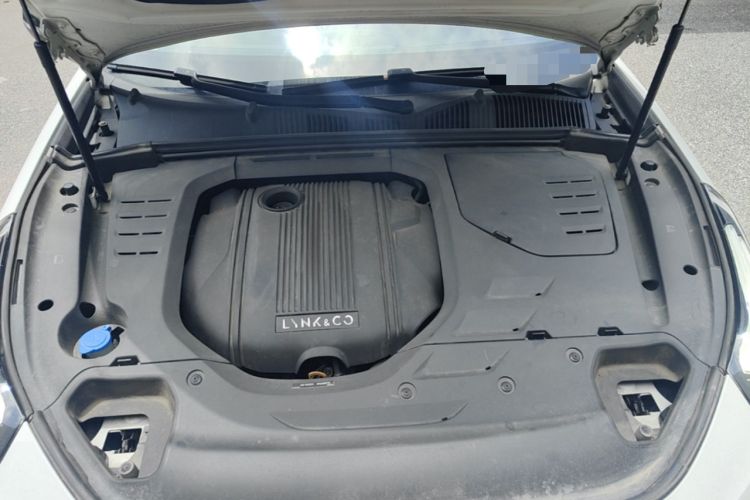 Used Lynk & Co 03 2019 1.5TD DCT JingPro Edition China VI Standard Engine Bay