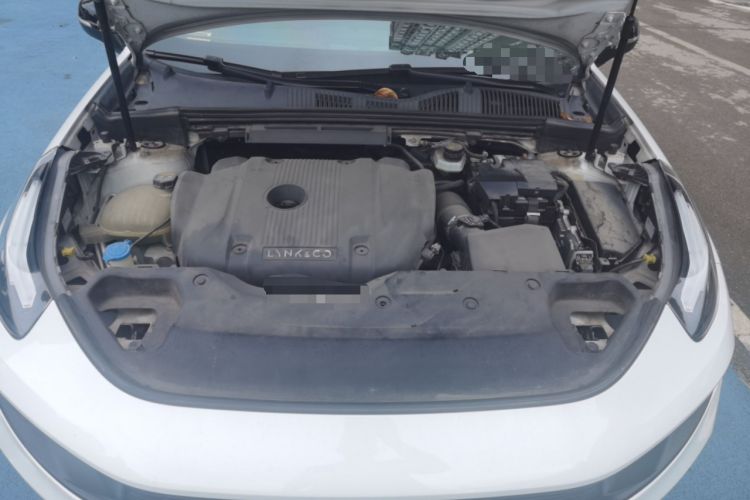 Used Lynk & Co 03 2019 2.0TD Automatic Jing Pro Edition Engine Bay
