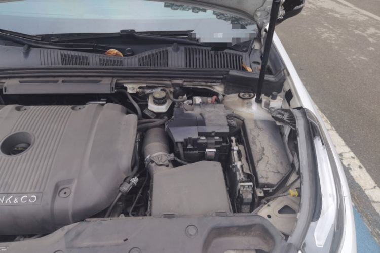 Used Lynk & Co 03 2019 2.0TD Automatic Jing Pro Edition Engine Bay Left