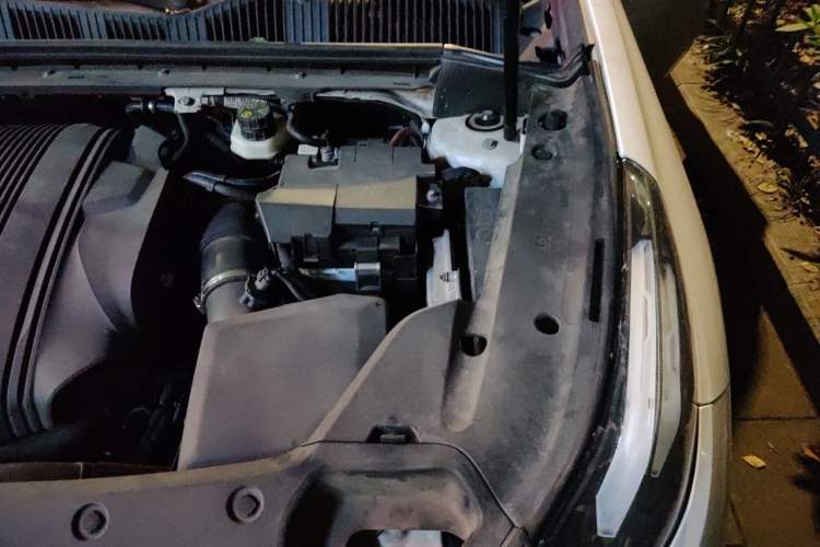 Used Lynk & Co 03 2019 1.5TD DCT Sport Edition China VI Standard Engine Bay Left