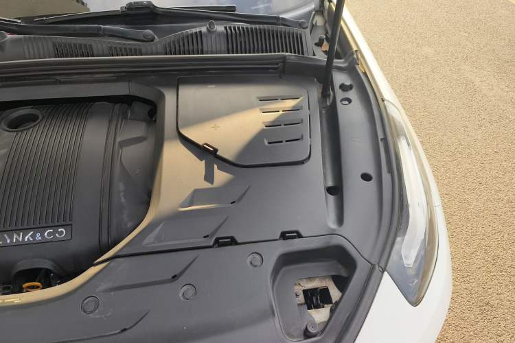 Used Lynk & Co 03 2019 1.5TD DCT Sport Edition China VI Standard Engine Bay Left