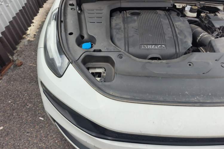 Used Lynk & Co 03 2019 1.5TD DCT JingPro Edition China VI Standard Engine Bay Right