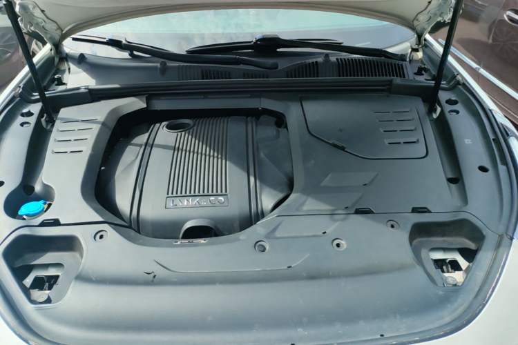 Used Lynk & Co 03 2019 1.5TD DCT Sport Edition China VI Standard Engine Bay