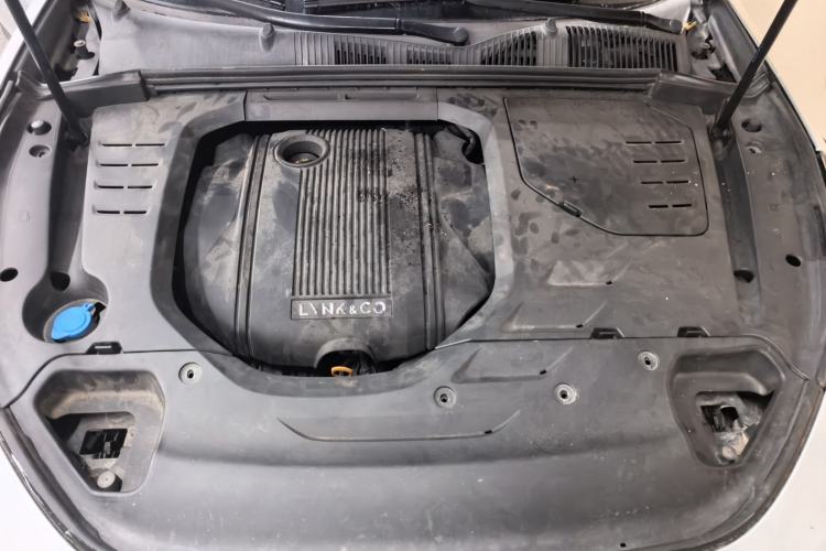 Used Lynk & Co 03 2019 1.5TD DCT JingPro Edition China VI Standard Engine Bay