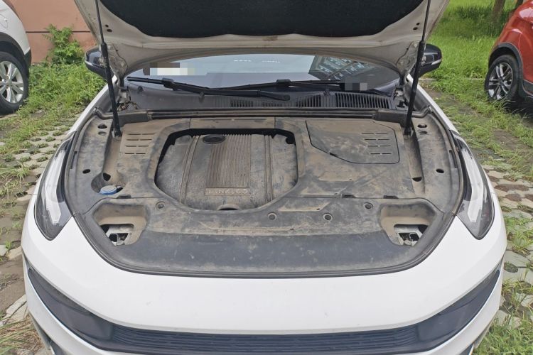 Used Lynk & Co 03 2019 1.5TD DCT JingPro Edition China VI Standard Engine Bay