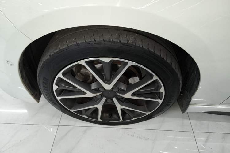 Used Lynk & Co 03 2019 2.0TD Automatic Jing Pro Edition Exterior 4