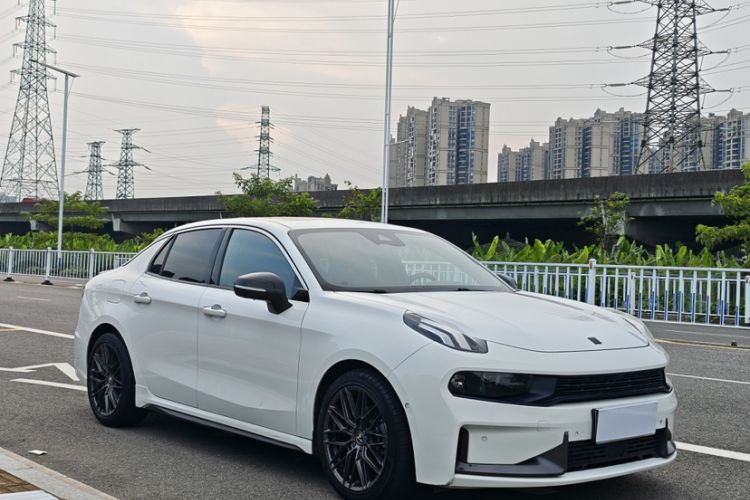 Used Lynk & Co 03 2019 1.5TD DCT JingPro Edition China VI Standard Exterior 4
