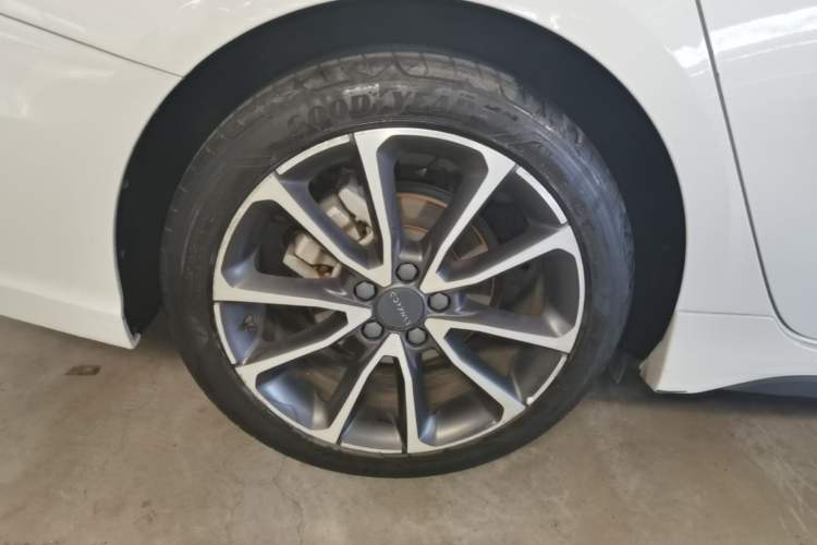 Used Lynk & Co 03 2019 1.5TD DCT Sport Edition China VI Standard Exterior 5