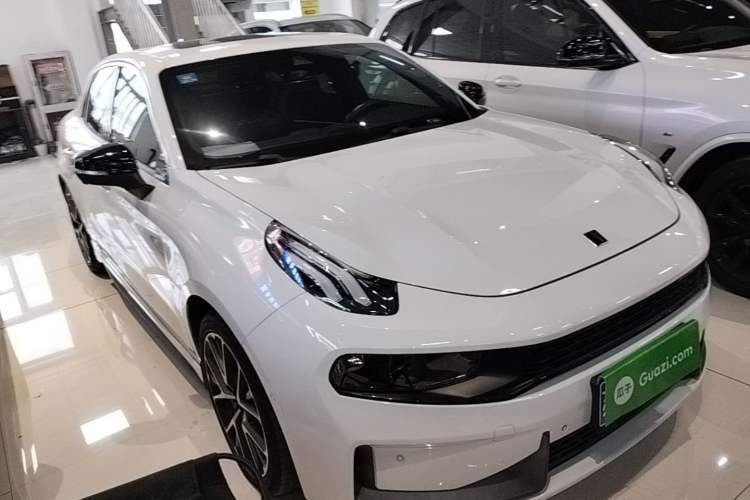 Used Lynk & Co 03 2019 2.0TD Automatic Jing Pro Edition Front Right 45 Deg
