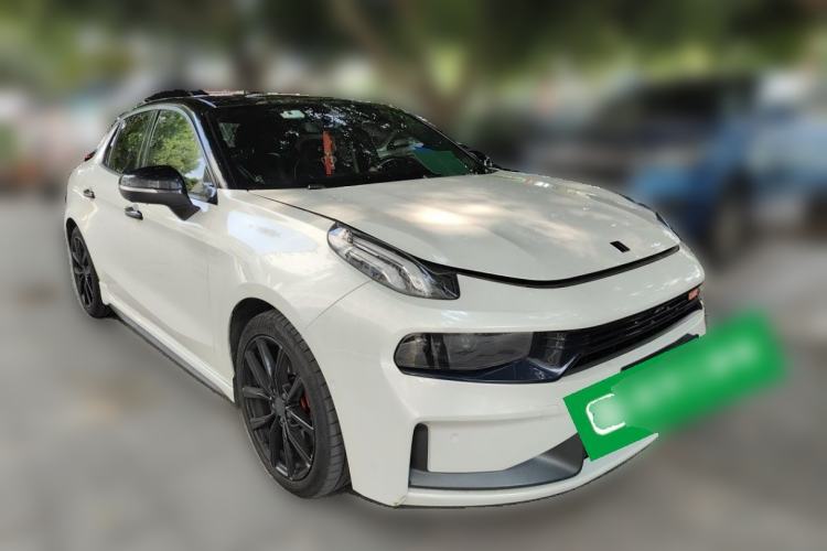 Used Lynk & Co 03 2019 03+ 2.0TD Automatic Wind-Chasing Edition Front Right 45 Deg