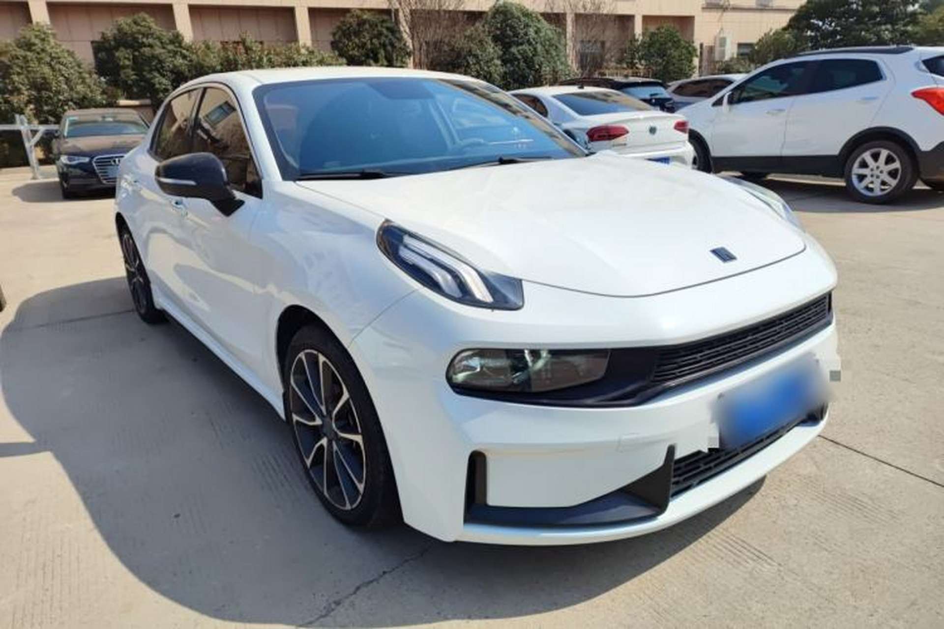 Used Lynk & Co 03 2019 1.5TD DCT Sport Edition China VI Standard Front Right 45 Deg