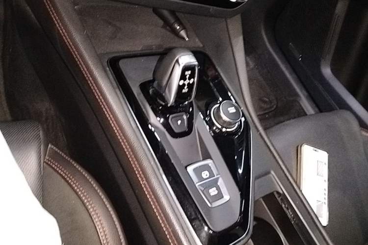 Used Lynk & Co 03 2019 2.0TD Automatic Jing Pro Edition Gear Lever