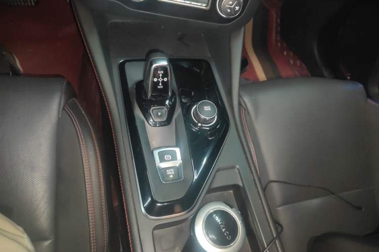 Used Lynk & Co 03 2019 2.0TD Automatic Jing Pro Edition Gear Lever