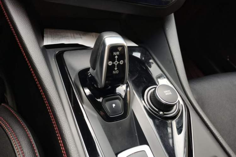 Used Lynk & Co 03 2019 1.5TD DCT Sport Edition China VI Standard Gear Lever
