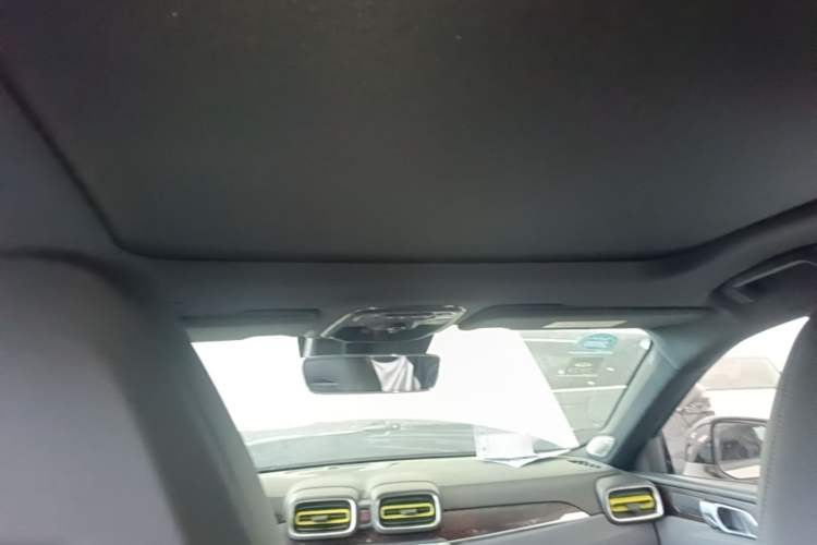 Used Lynk & Co 03 2019 1.5TD DCT JingPro Edition China VI Standard Headliner