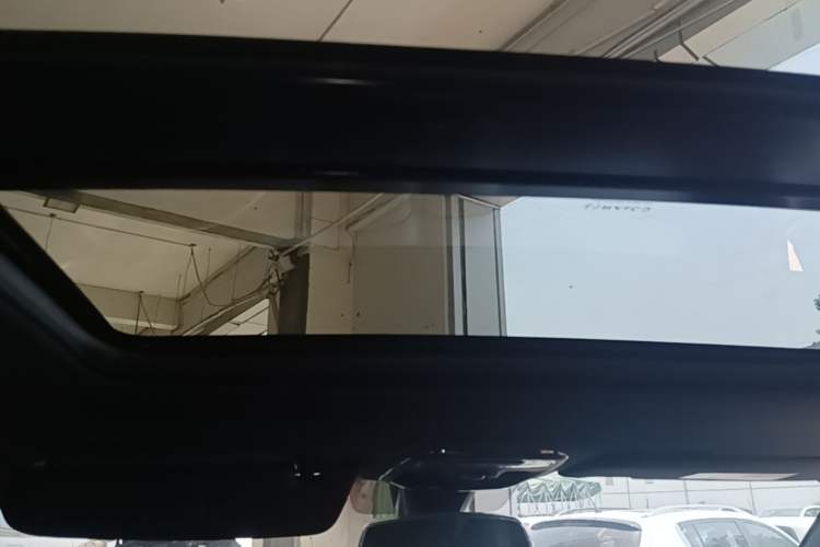 Used Lynk & Co 03 2019 1.5TD DCT Sport Edition China VI Standard Headliner
