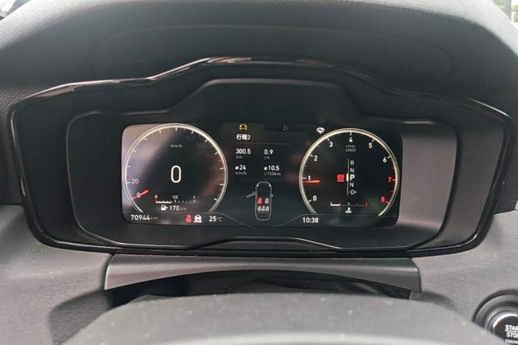 Used Lynk & Co 03 2019 2.0TD Automatic Jing Pro Edition Instrument Cluster