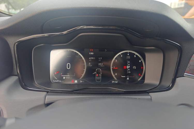 Used Lynk & Co 03 2019 2.0TD Automatic Trend Edition Instrument Cluster
