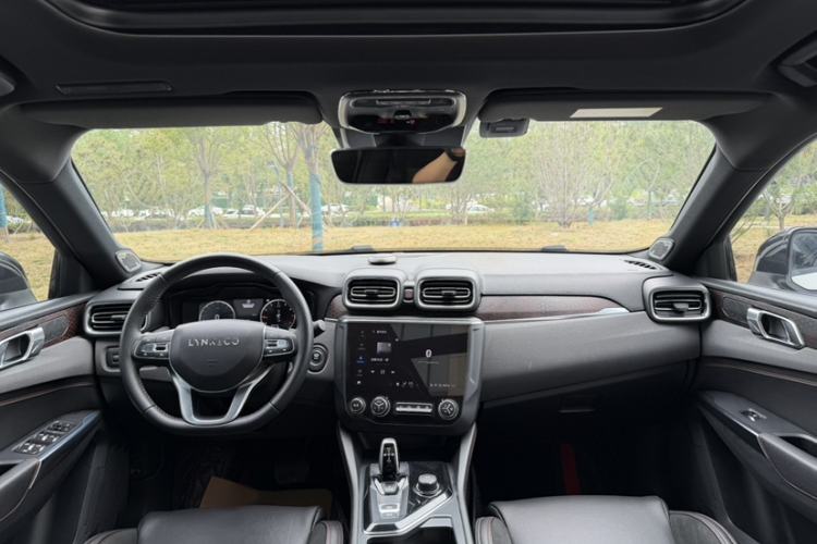 Used Lynk & Co 03 2019 1.5TD DCT JingPro Edition China VI Standard Interior 3