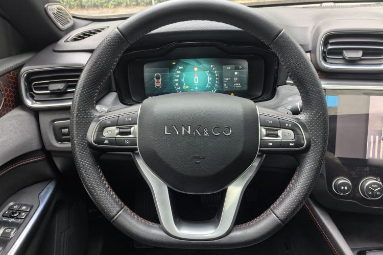 Used Lynk & Co 03 2019 1.5TD DCT JingPro Edition China VI Standard Interior 4