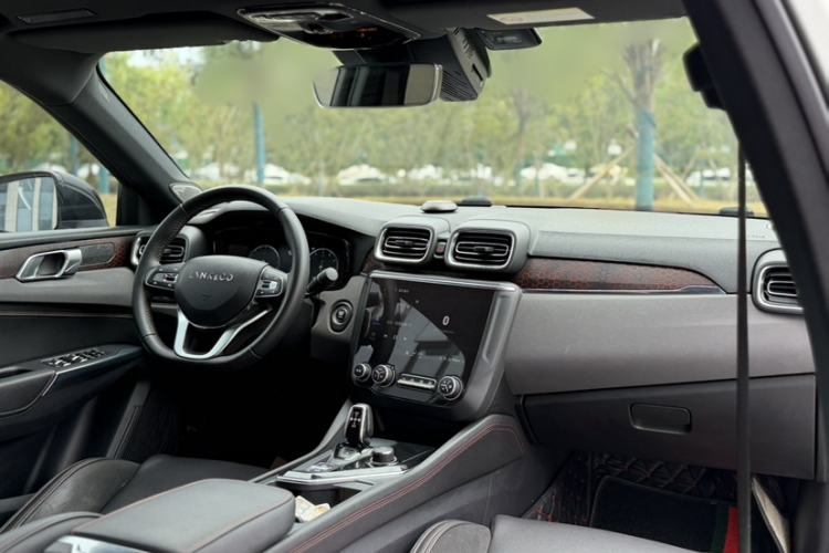 Used Lynk & Co 03 2019 1.5TD DCT JingPro Edition China VI Standard Interior 4
