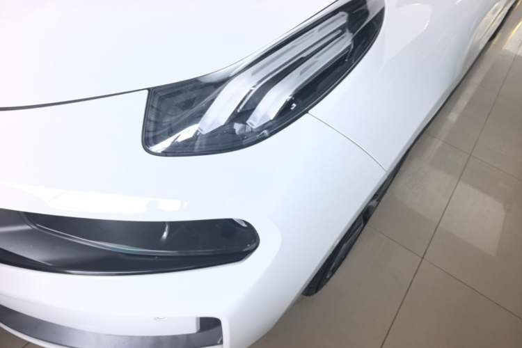 Used Lynk & Co 03 2019 1.5TD DCT JingPro Edition China VI Standard Left Front Headlight