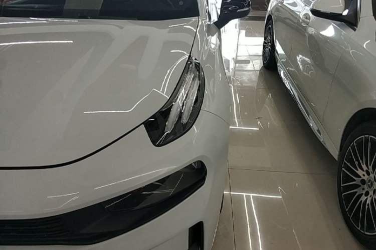 Used Lynk & Co 03 2019 2.0TD Automatic Trend Edition Left Front Headlight
