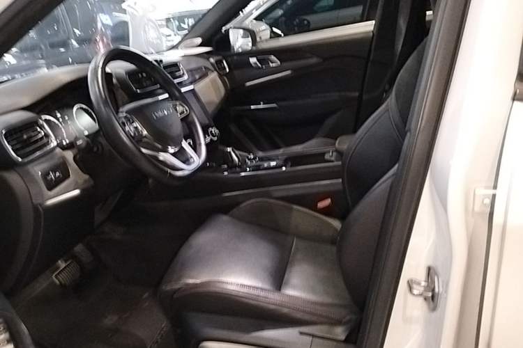 Used Lynk & Co 03 2019 2.0TD Automatic Jing Pro Edition Left Front Seat