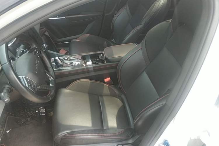 Used Lynk & Co 03 2019 1.5TD DCT Sport Edition China VI Standard Left Front Seat