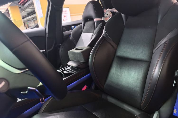 Used Lynk & Co 03 2019 1.5TD DCT JingPro Edition China VI Standard Left Front Seat