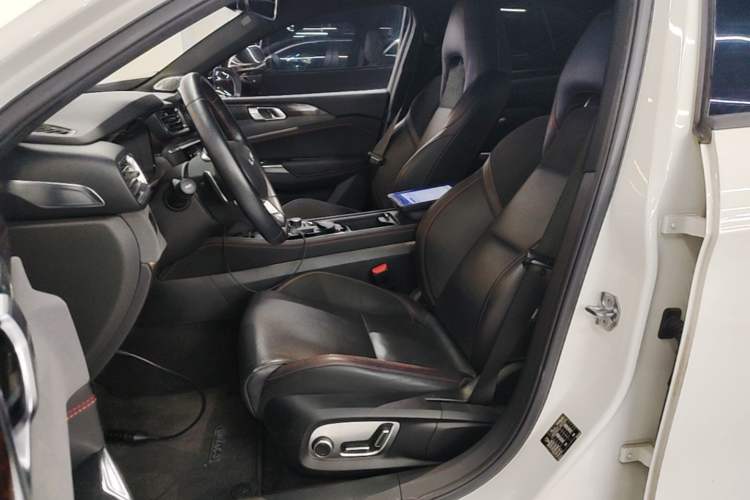 Used Lynk & Co 03 2019 2.0TD Automatic Jing Pro Edition Left Front Seat