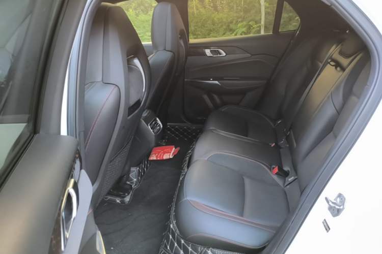 Used Lynk & Co 03 2019 2.0TD Automatic Jing Pro Edition Left Rear Seat