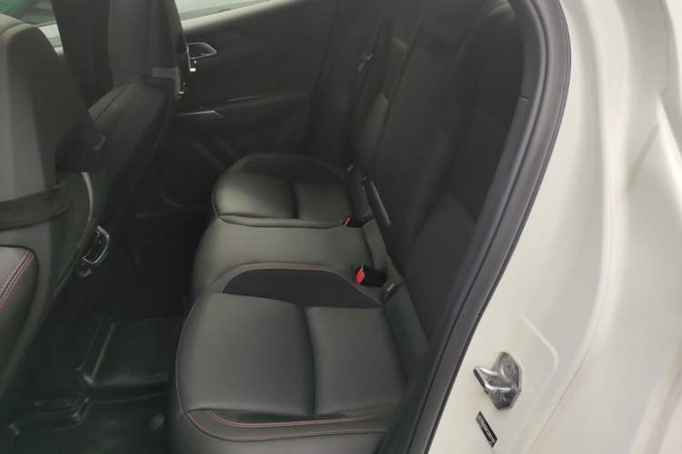 Used Lynk & Co 03 2019 1.5TD DCT Sport Edition China VI Standard Left Rear Seat