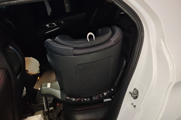 Used Lynk & Co 03 2019 2.0TD Automatic Jing Pro Edition Left Rear Seat