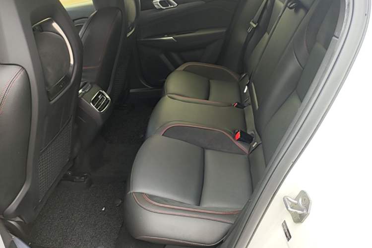Used Lynk & Co 03 2019 1.5TD DCT Sport Edition China VI Standard Left Rear Seat