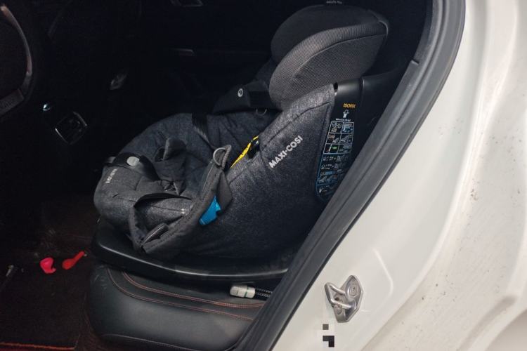 Used Lynk & Co 03 2019 1.5TD DCT JingPro Edition China VI Standard Left Rear Seat