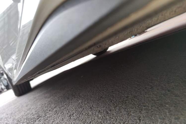 Used Lynk & Co 03 2019 1.5TD DCT JingPro Edition China VI Standard Left Side Sill