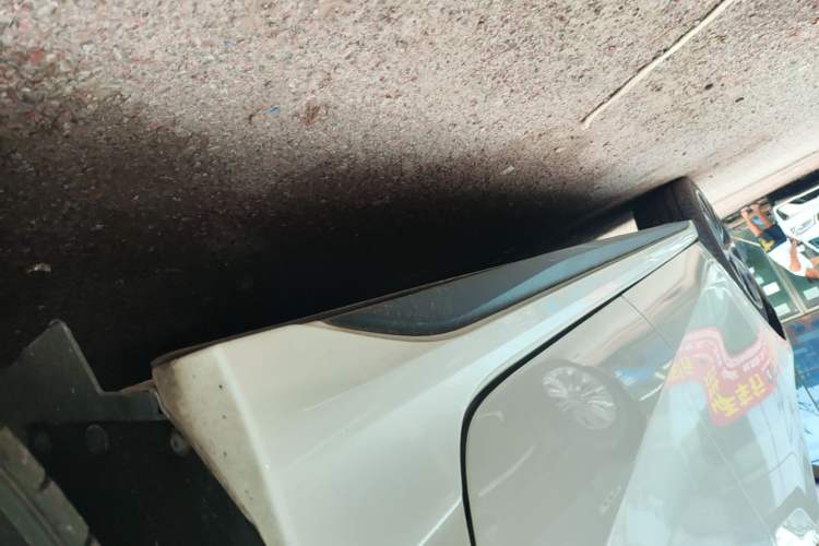 Used Lynk & Co 03 2019 1.5TD DCT Sport Edition China VI Standard Left Side Sill