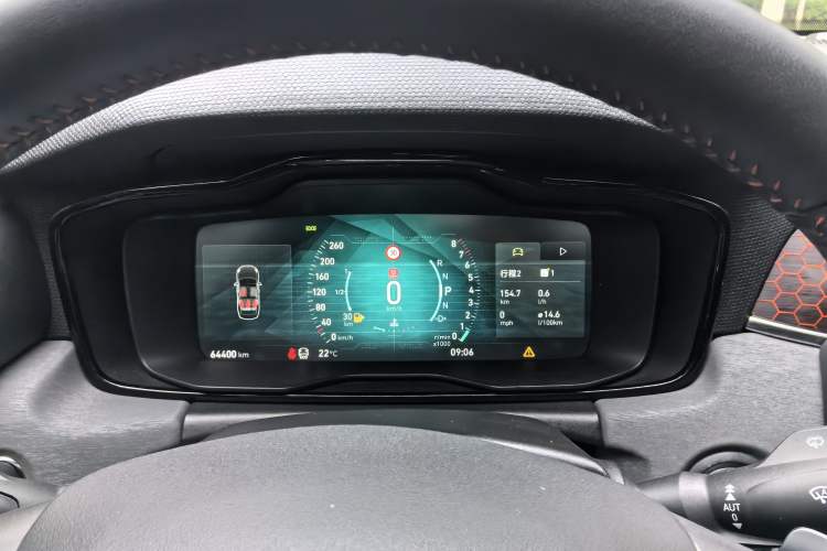 Used Lynk & Co 03 2019 1.5TD DCT JingPro Edition China VI Standard Odometer Close Up