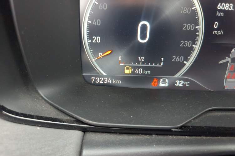 Used Lynk & Co 03 2019 1.5TD DCT JingPro Edition China VI Standard Odometer Close Up