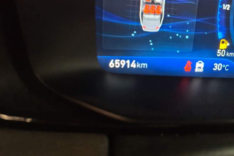 Used Lynk & Co 03 2019 1.5TD DCT JingPro Edition China VI Standard Odometer Close Up