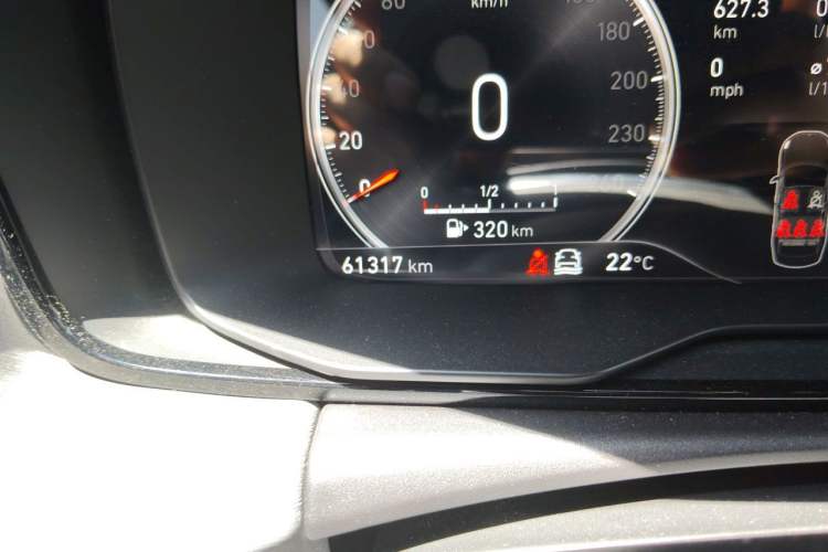 Used Lynk & Co 03 2019 2.0TD Automatic Jing Pro Edition Odometer Close Up