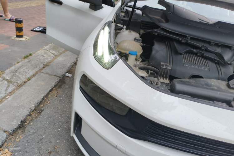 Used Lynk & Co 03 2019 1.5TD DCT Sport Edition China VI Standard Right Front Headlight