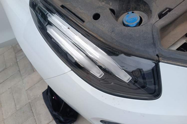 Used Lynk & Co 03 2019 1.5TD DCT JingPro Edition China VI Standard Right Front Headlight